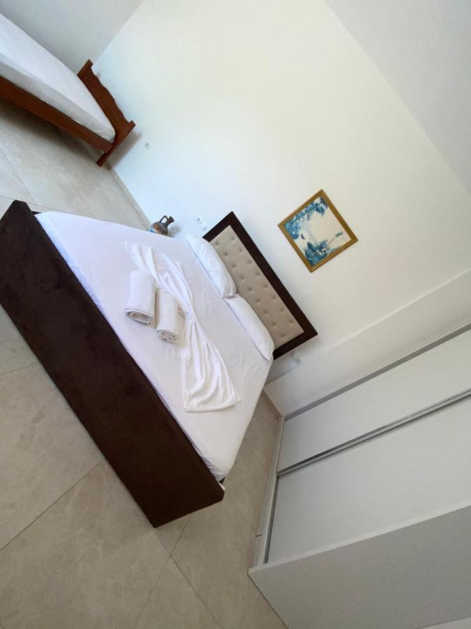 Am Apartment Sarande Exterior photo