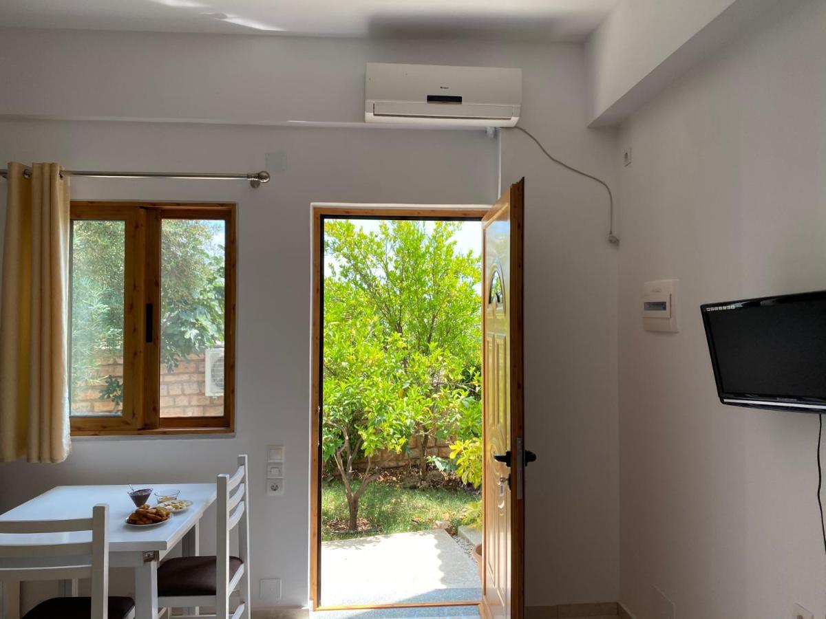 Am Apartment Sarande Exterior photo