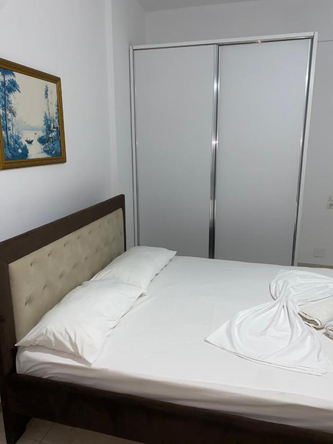 Am Apartment Sarande Exterior photo