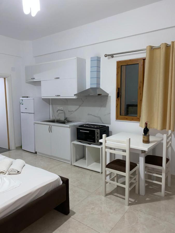 Am Apartment Sarande Exterior photo